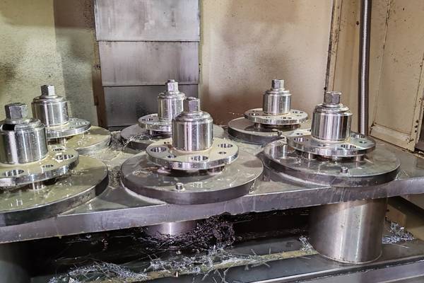 齿条齿轮在轨道交通领域的应用与挑战