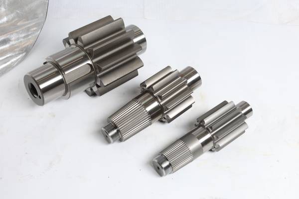 推土机履带驱动齿轮的接地压力分布优化